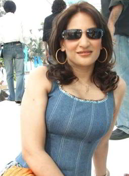 Rakshanda Khan 